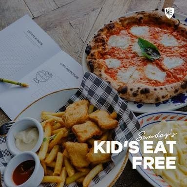 KID'S EAT FREE ON SUNDAY'S | Happy Hour Drinks & Specials
