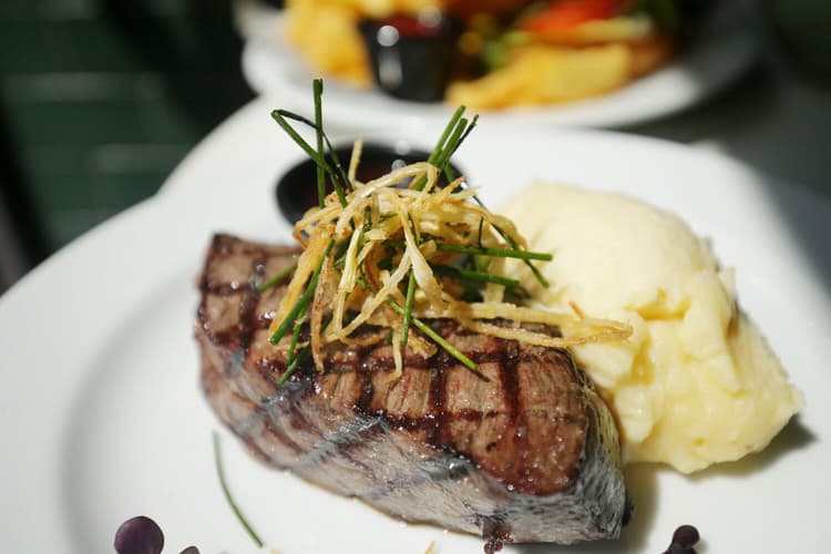 $22 MEALS  | Happy Hour Drinks & Specials