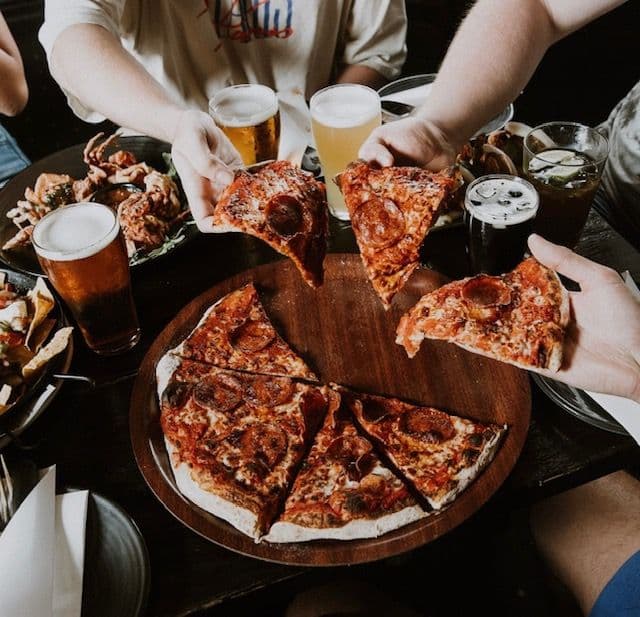 Happy Hour  | Happy Hour Drinks & Specials