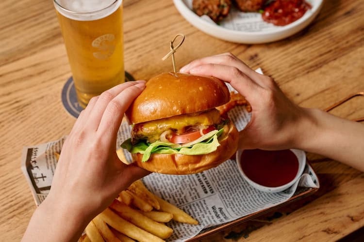 $22 Sunday Burger Night  | Happy Hour Drinks & Specials