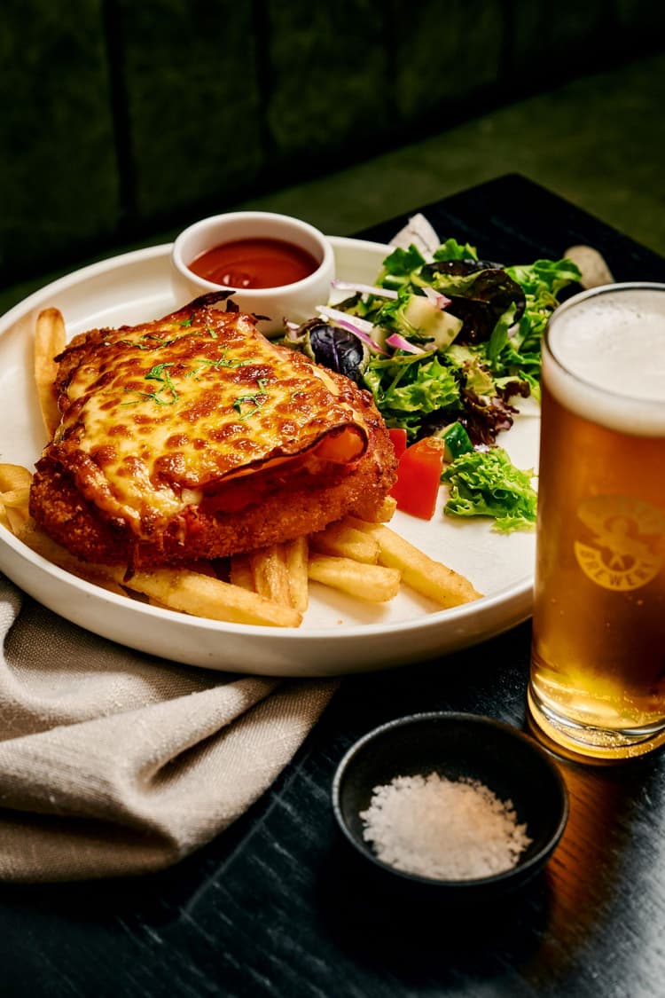 $25 Parma & Pint | Happy Hour Drinks & Specials