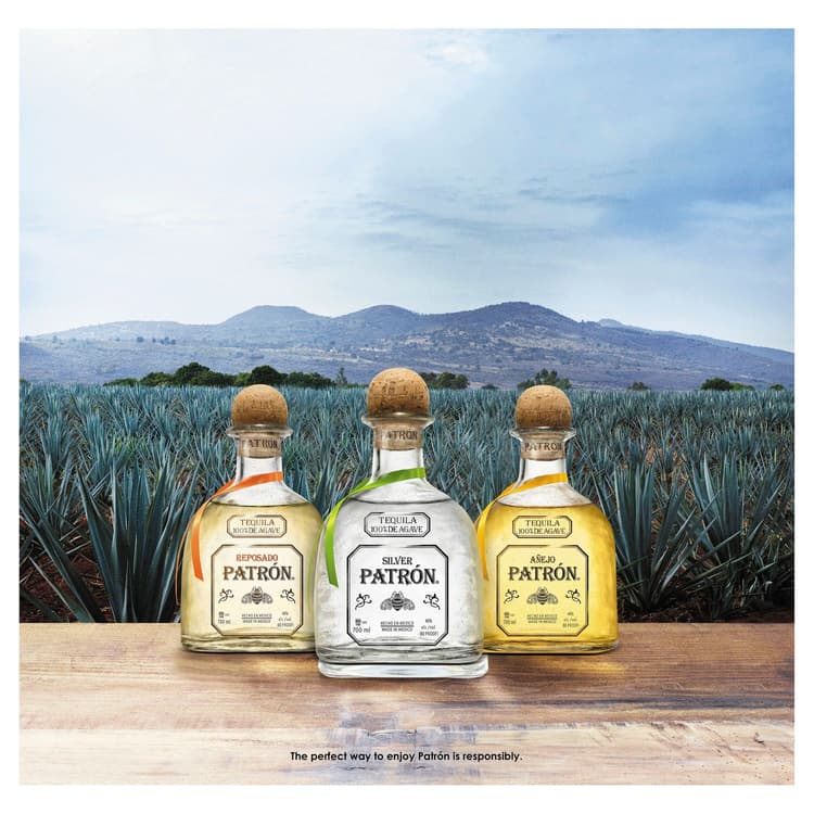 Hola Tequila | Happy Hour Drinks & Specials