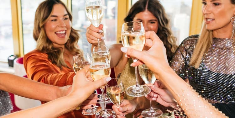 Bottomless Lunch | Happy Hour Drinks & Specials