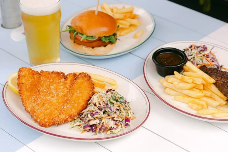 $23 Lunch Special | Happy Hour Drinks & Specials