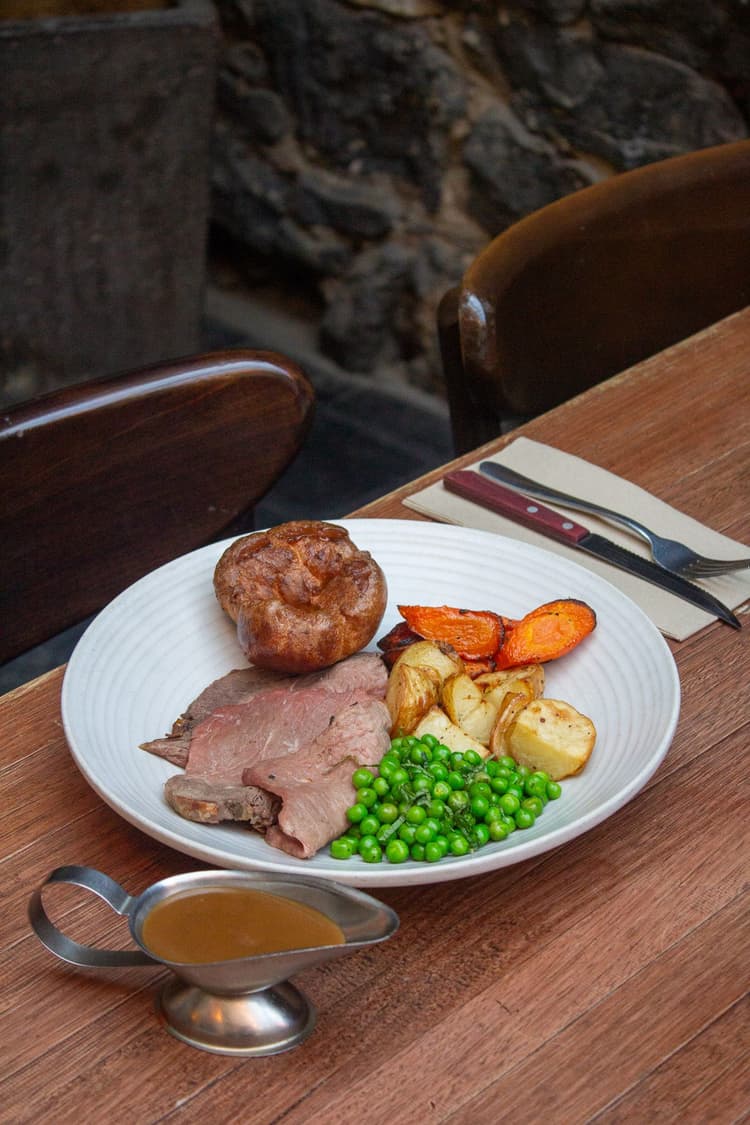 Sunday Roast | Happy Hour Drinks & Specials