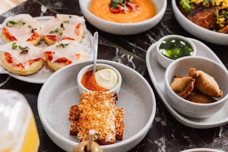 $6 PINTXOS | Happy Hour Drinks & Specials