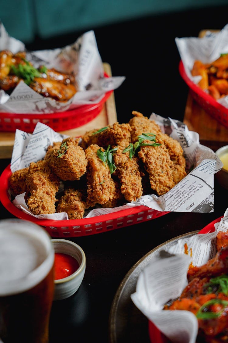 $15 1KG Wings | Happy Hour Drinks & Specials