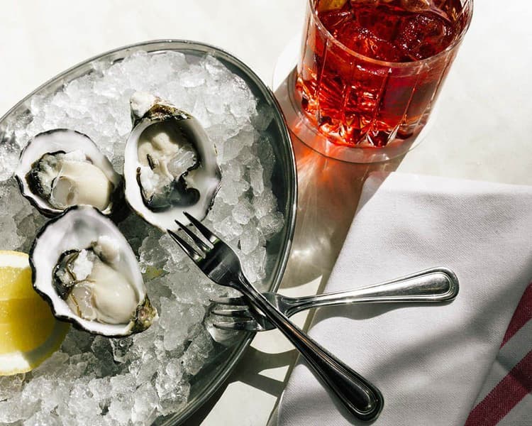 $2 Sydney Rock Oysters | Happy Hour Drinks & Specials