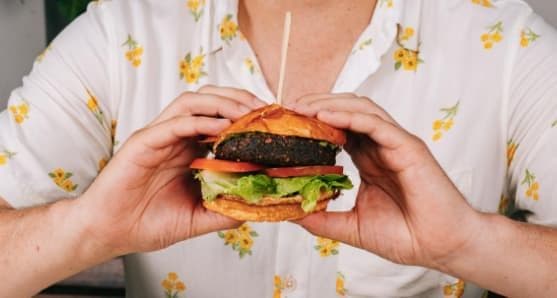 $20 Burger Special | Happy Hour Drinks & Specials