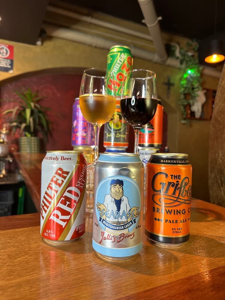 Happy Hour Ft Tinnie Takeover + Cheap Sambos | Happy Hour Drinks & Specials