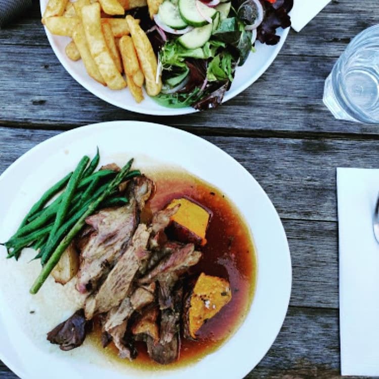 Sunday Roast | Happy Hour Drinks & Specials