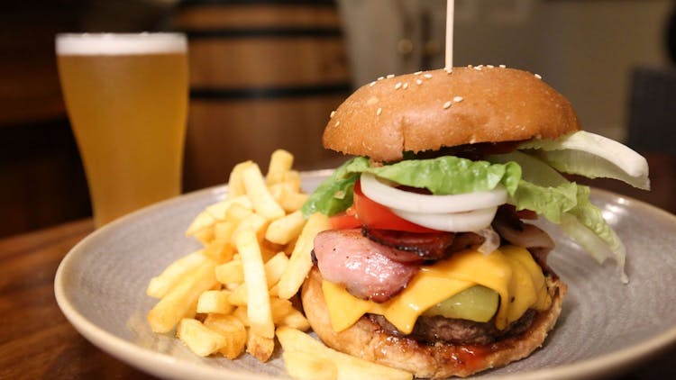 $18 Burger Deal (add a beer only $25) | Happy Hour Drinks & Specials