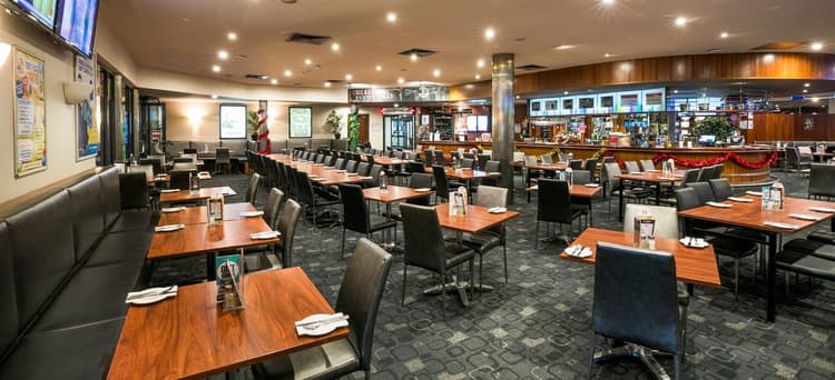 Rump Steak Wednesdays | Happy Hour Drinks & Specials