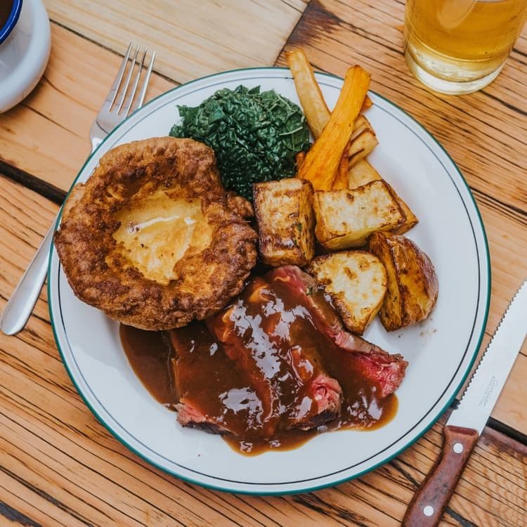$27 Sunday Roast | Happy Hour Drinks & Specials