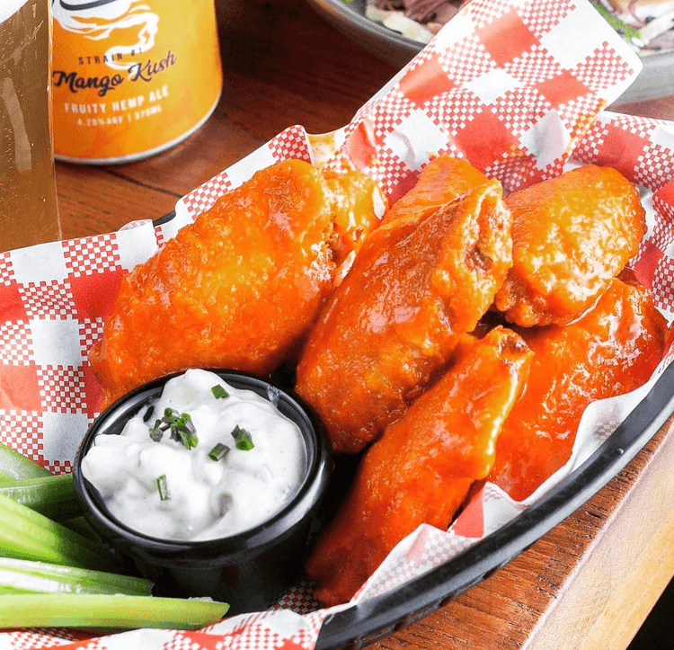 Thursday Happy Hour | Happy Hour Drinks & Specials