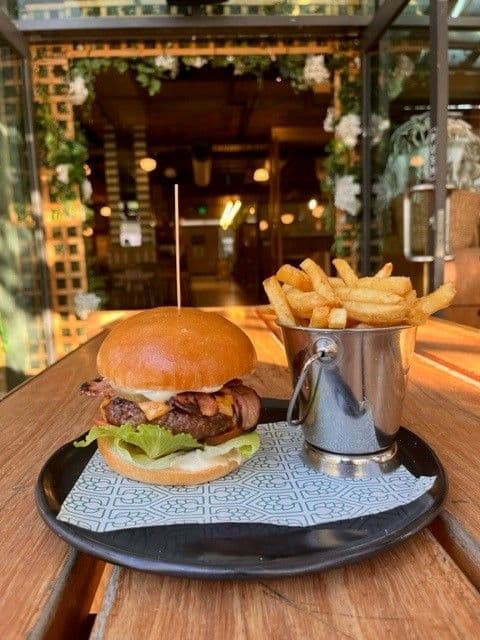 $25 Burger Wednesday | Happy Hour Drinks & Specials