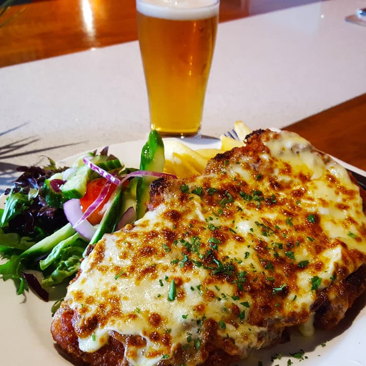 Lunch Parma/Schnitty Special | Happy Hour Drinks & Specials