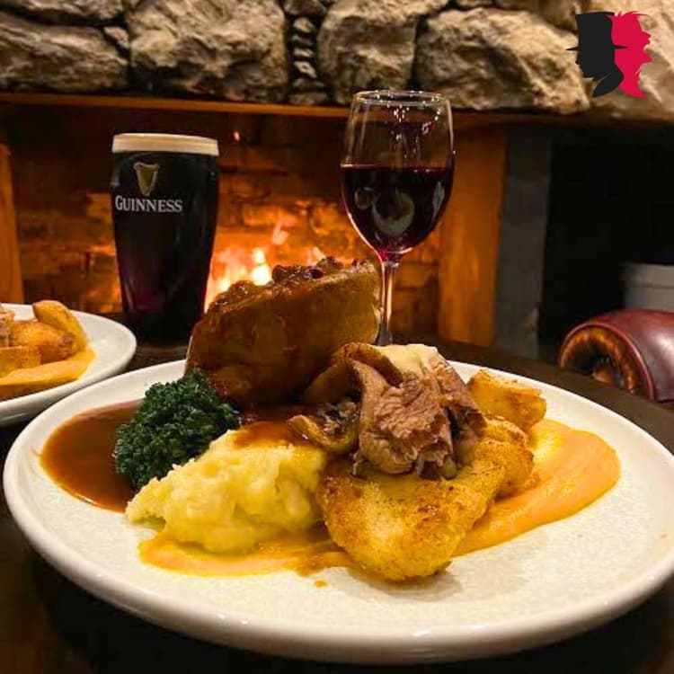 Sunday Roast Dinners | Happy Hour Drinks & Specials