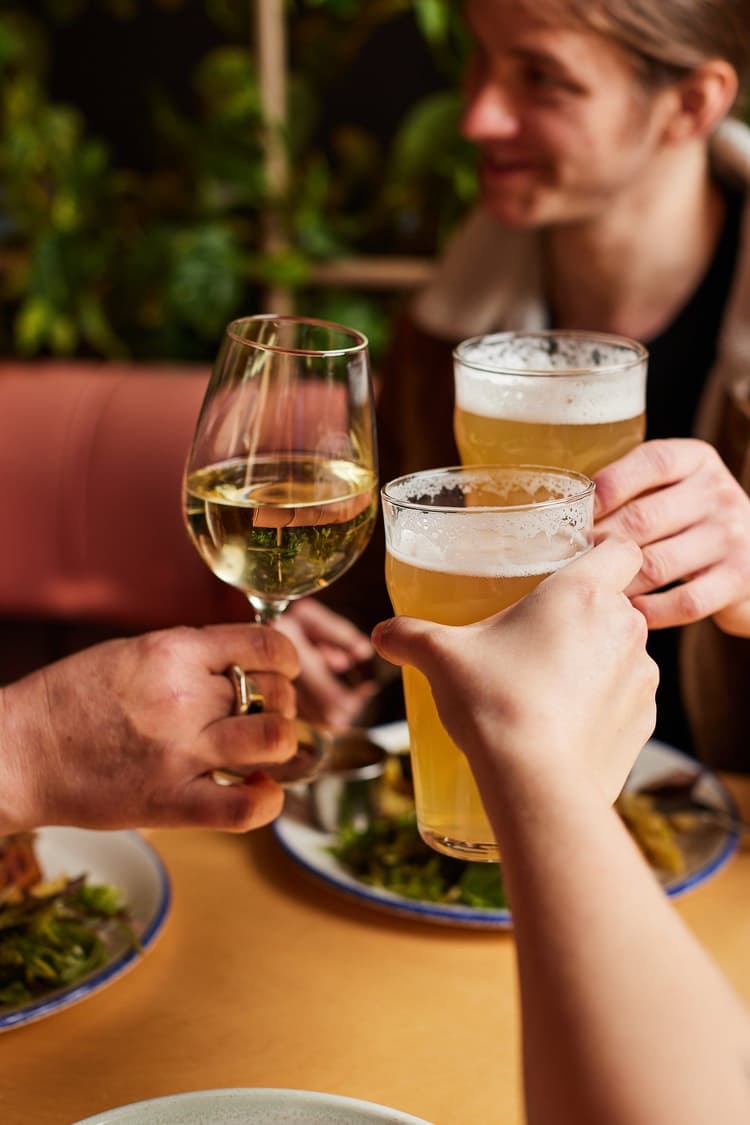 Locals Happy Hour | Happy Hour Drinks & Specials