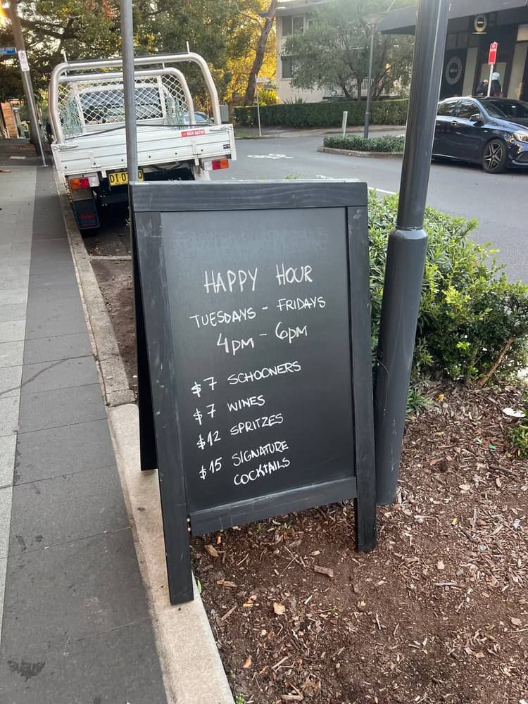 Happy Hour | Happy Hour Drinks & Specials