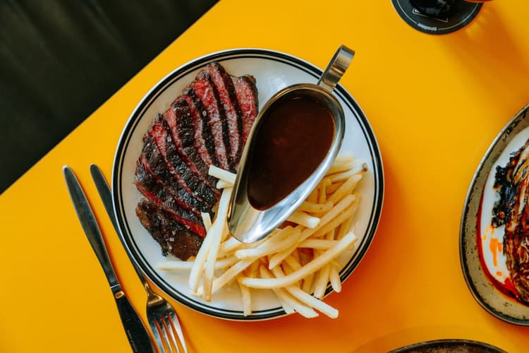 Market Cuts | Happy Hour Drinks & Specials