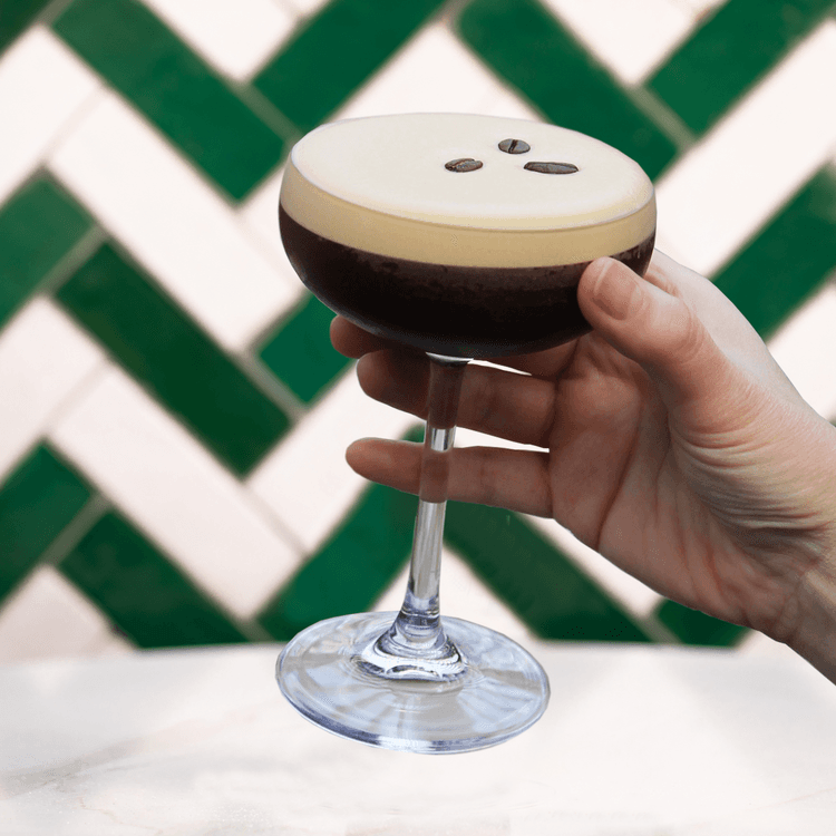 Cocktail Happy Hour | Happy Hour Drinks & Specials