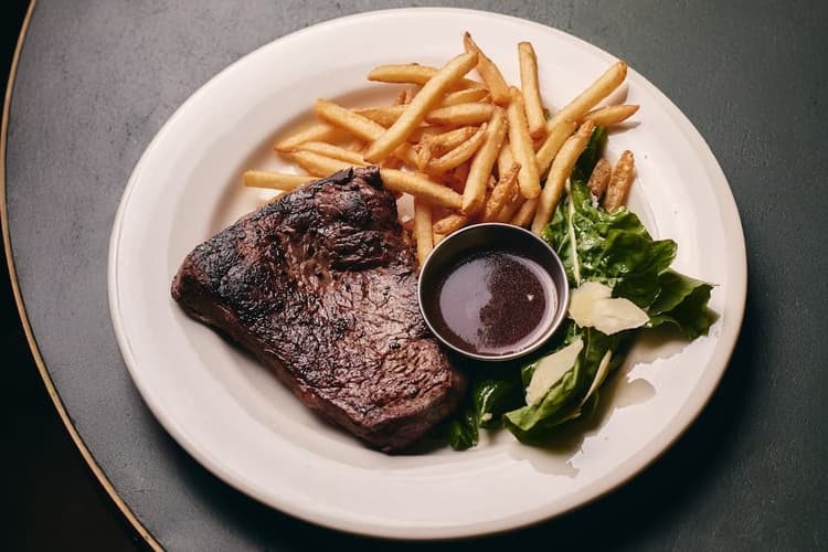 $25 Steak & Chips | Happy Hour Drinks & Specials