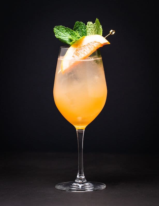 Gin and Award-Winning Cocktails | Happy Hour Drinks & Specials