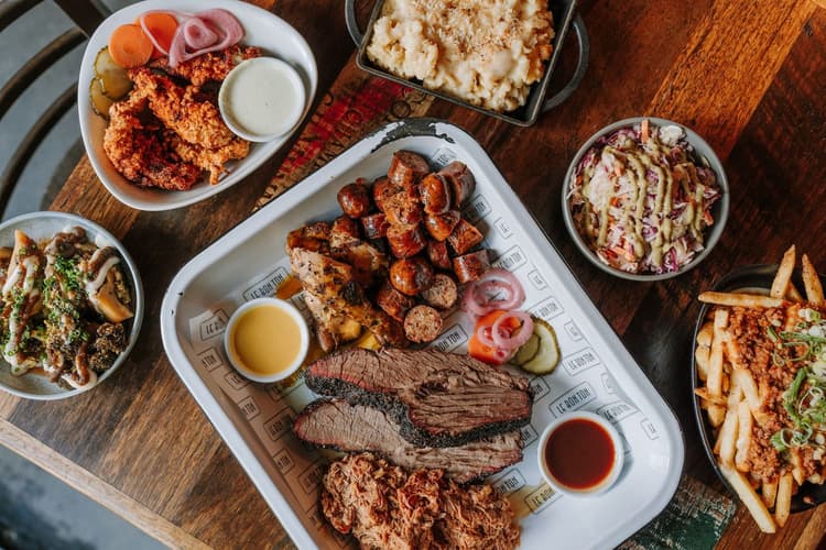 Big Easy Bottomless | Happy Hour Drinks & Specials