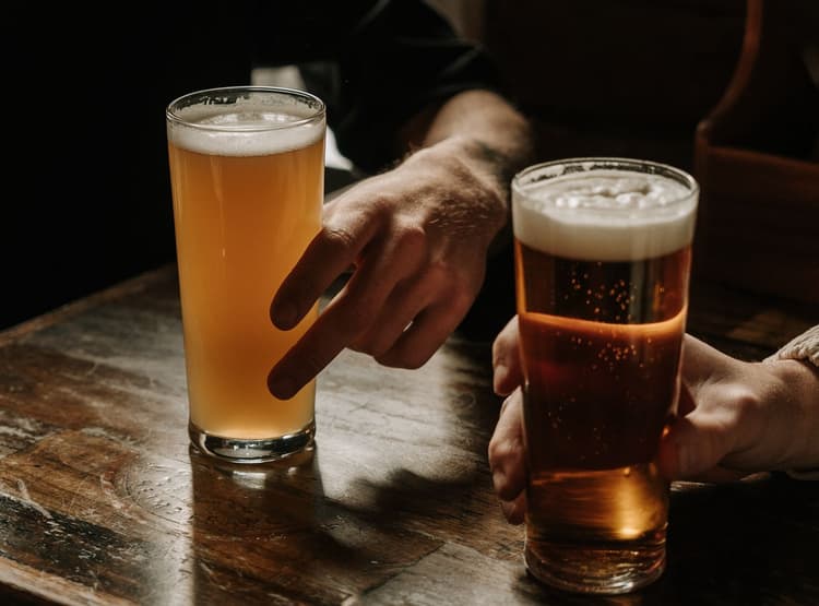 Happy Hour | Happy Hour Drinks & Specials
