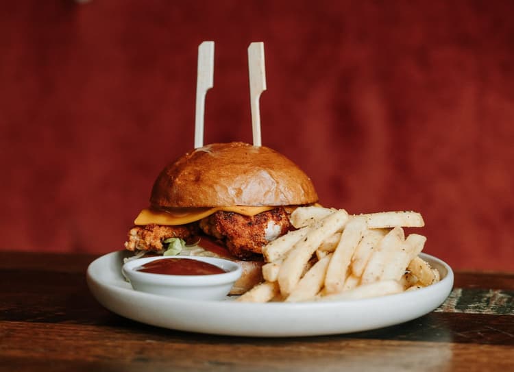 Lunch Combo | Happy Hour Drinks & Specials