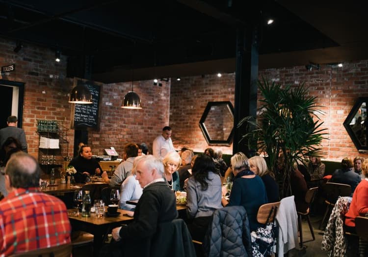 Happy Hour | Happy Hour Drinks & Specials