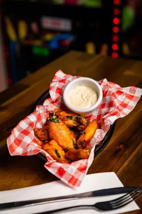Tuesday $1 Hot Wings | Happy Hour Drinks & Specials