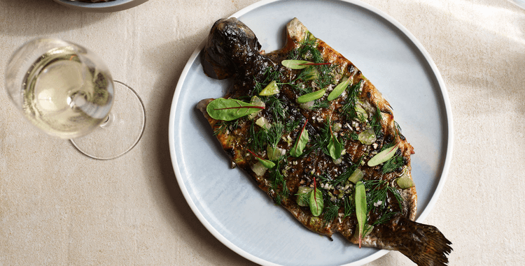 Market Lunch | Happy Hour Drinks & Specials