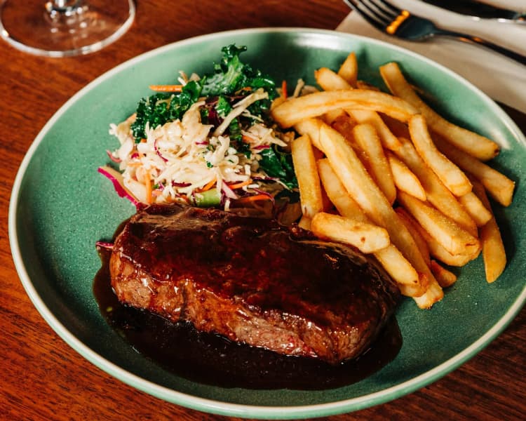 Thursday $25 Steak Night | Happy Hour Drinks & Specials