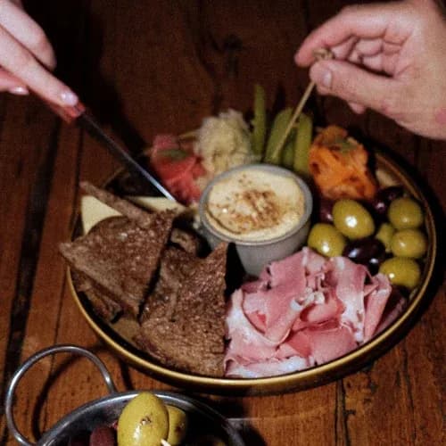 Date Night Wednesdays | Happy Hour Drinks & Specials
