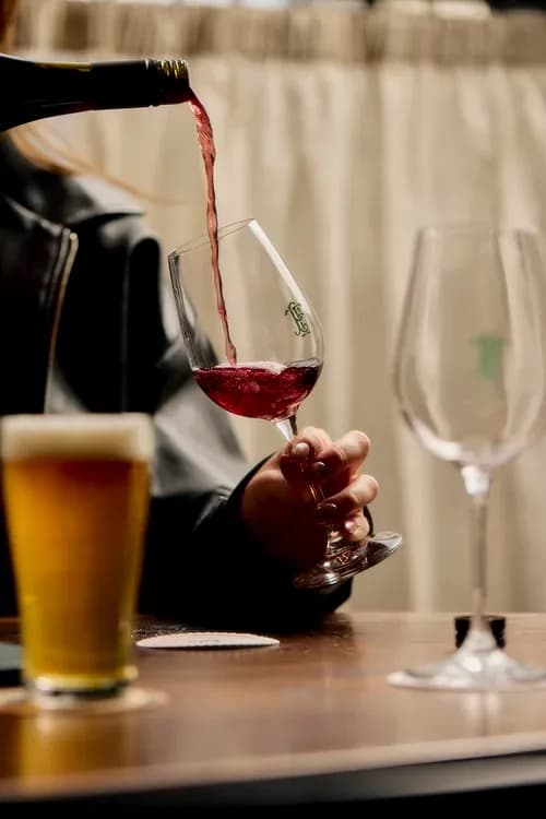 Happy Hour | Happy Hour Drinks & Specials