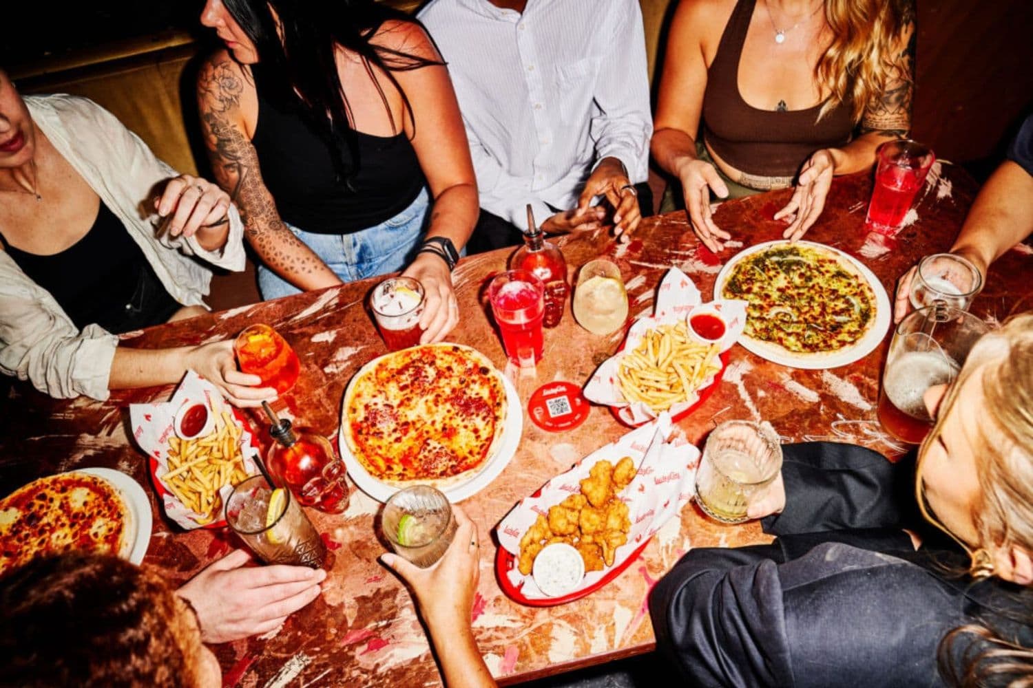 Top 10 Cheap Eats in Melbourne | Happy Hour Drinks & Specials