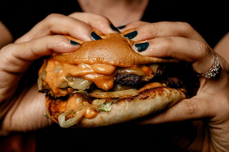 $12 Smash Burger | Happy Hour Drinks & Specials