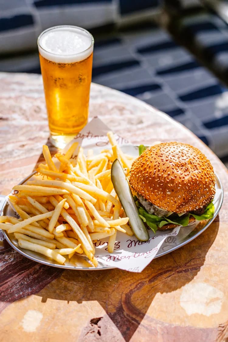 Lunch Special - Wednesday | Happy Hour Drinks & Specials