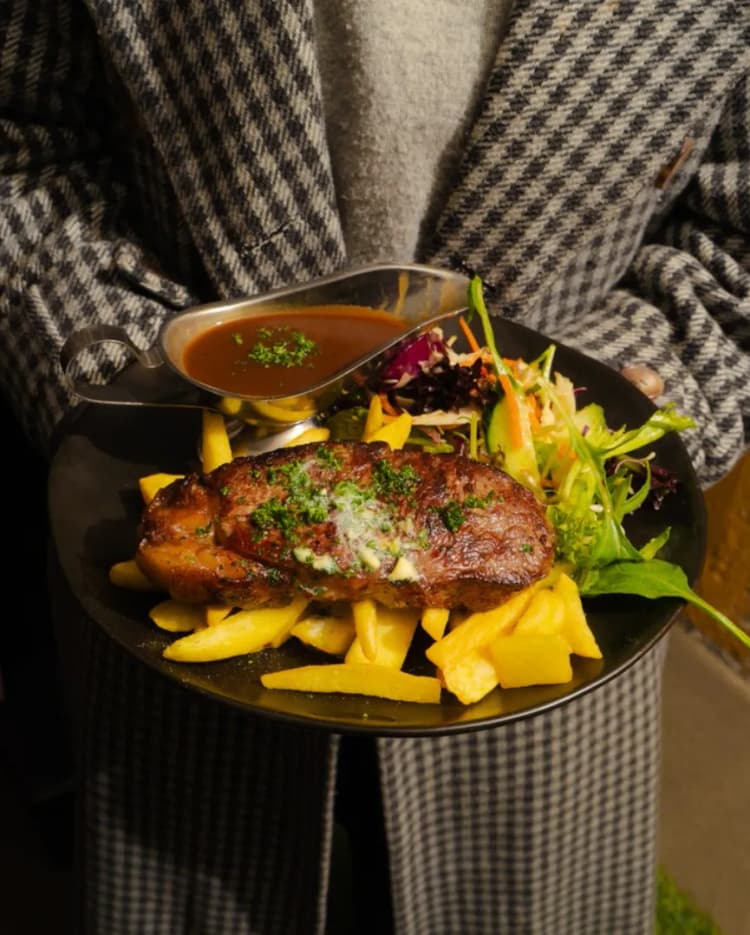 $25 Steak Night | Happy Hour Drinks & Specials