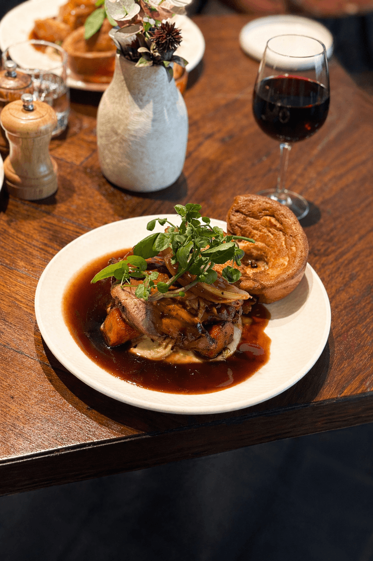 Sunday Roast | Happy Hour Drinks & Specials
