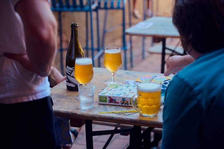 Happy Hour | Happy Hour Drinks & Specials
