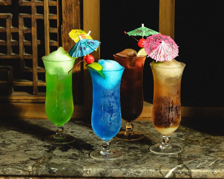 The Cliff Dive Happy Hour | Happy Hour Drinks & Specials