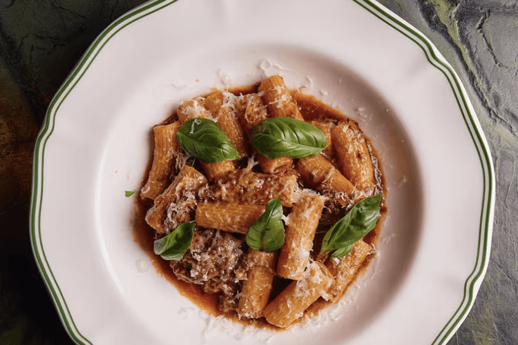 Pre-Theatre Dinner | Happy Hour Drinks & Specials