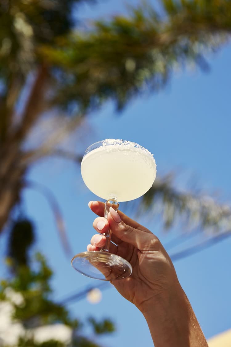 Happy Hour | Happy Hour Drinks & Specials