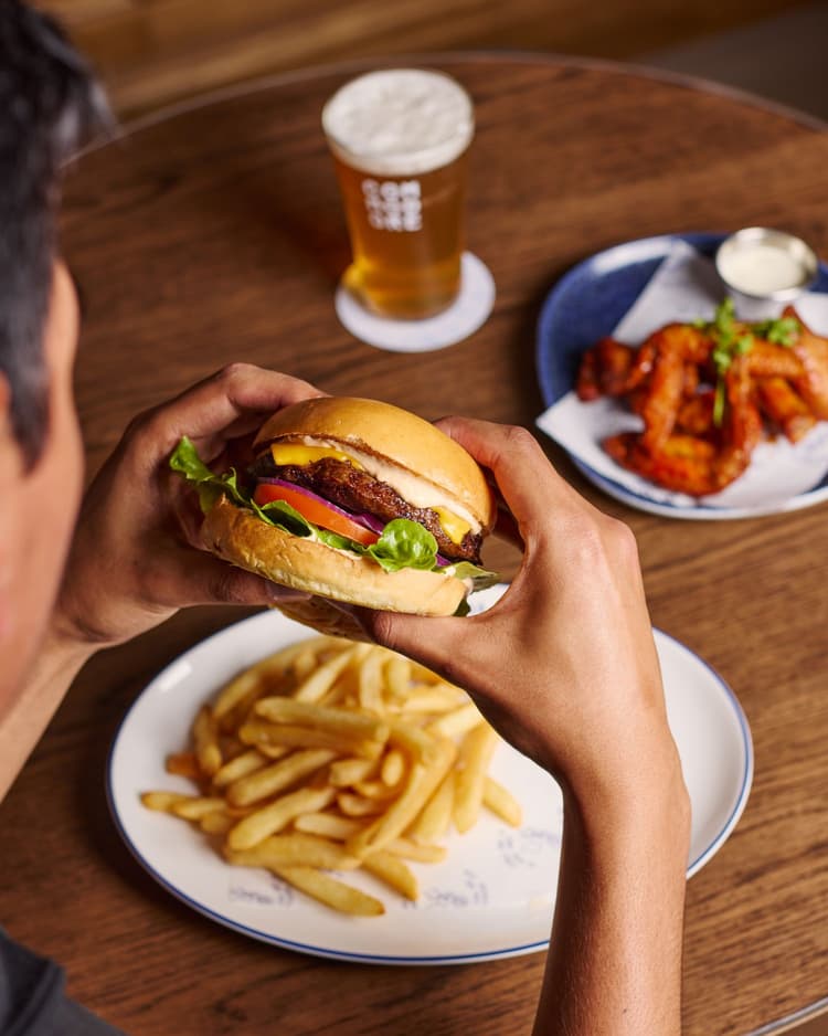 $20 Lunch Specials | Happy Hour Drinks & Specials