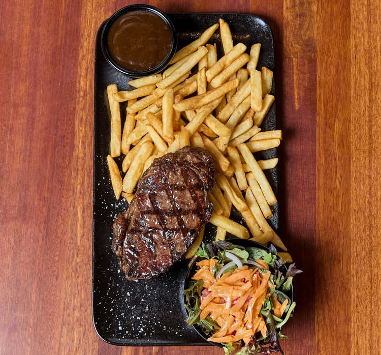 $22 Angus Rump Steak 250Gr & Chips, Salad & Sauce - Lunch Special | Happy Hour Drinks & Specials