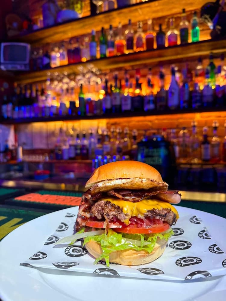 $20 Berger of the Month + Chips | Happy Hour Drinks & Specials