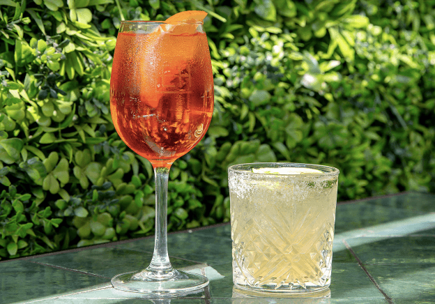 Cocktail Happy Hour | Happy Hour Drinks & Specials
